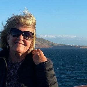 Meet your Posher, Louise